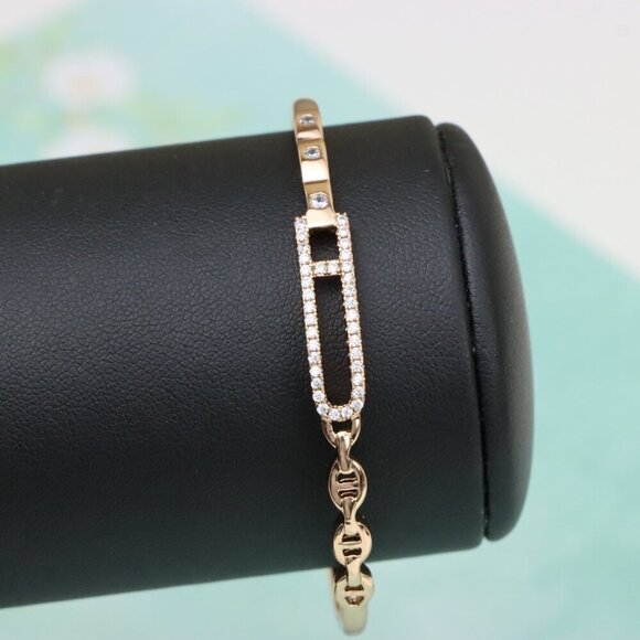 Elegant Rose Gold Bangle with Crystal-Studded Elongated Frame, XPBL0452 - Picture 9 of 12